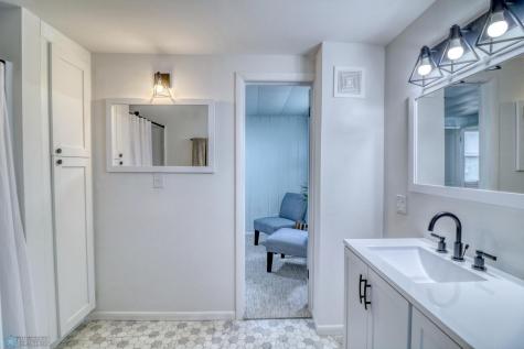 1518 12 Avenue S Fargo ND 58103