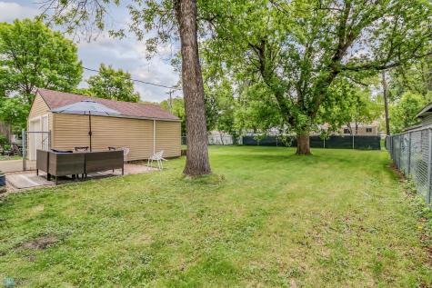 1518 12 Avenue S Fargo ND 58103