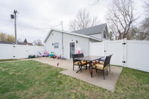 502 2 Street NW Barnesville MN 56514