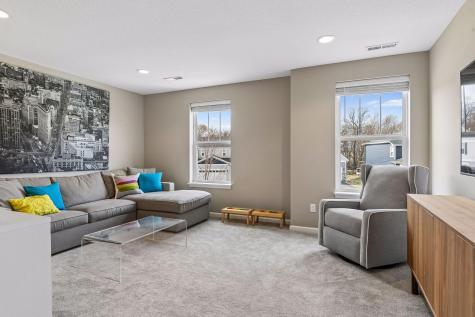 5395 Sundial Lane Woodbury MN 55129