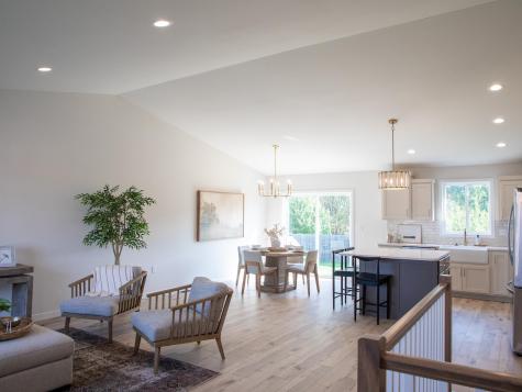 3612 Decorah Way S Fargo ND 58104