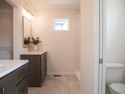 3612 Decorah Way S Fargo ND 58104