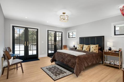 524 Mississippi River Boulevard S Saint Paul MN 55116