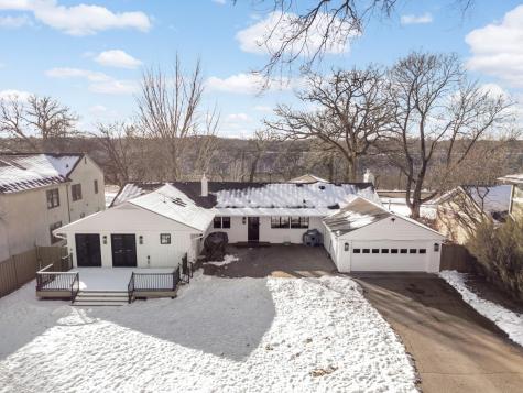 524 Mississippi River Boulevard S Saint Paul MN 55116