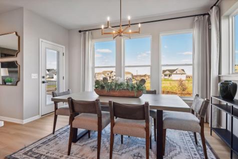 1542 Philipp Way Shakopee MN 55379