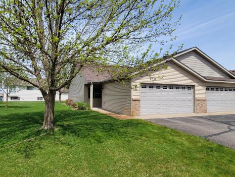 1059 Manor Court Saint Cloud MN 56303