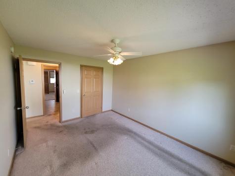 1059 Manor Court Saint Cloud MN 56303