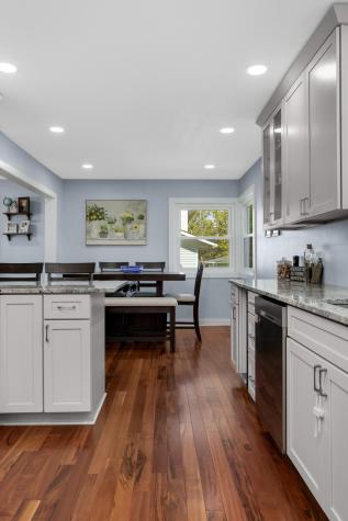 2183 Radatz Avenue Maplewood MN 55109