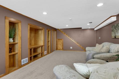 2183 Radatz Avenue Maplewood MN 55109