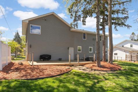 2183 Radatz Avenue Maplewood MN 55109