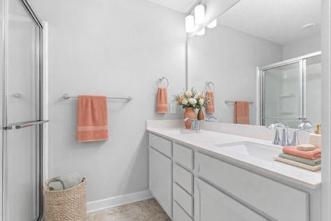 8042 Abercrombie Lane Woodbury MN 55129
