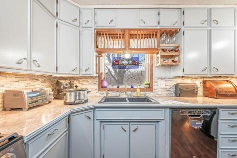 600 Plum Avenue Windom MN 56101