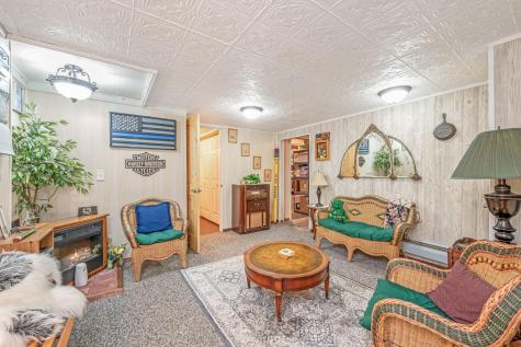 600 Plum Avenue Windom MN 56101