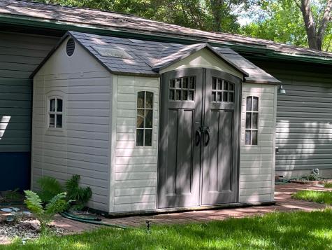 600 Plum Avenue Windom MN 56101
