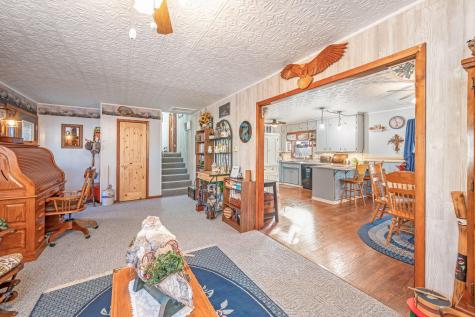 600 Plum Avenue Windom MN 56101