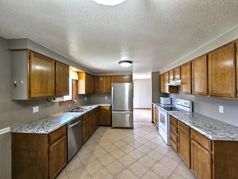 17132 River Oaks Boulevard Fergus Falls MN 56537