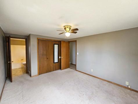 17132 River Oaks Boulevard Fergus Falls MN 56537