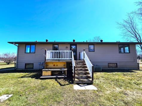 17132 River Oaks Boulevard Fergus Falls MN 56537