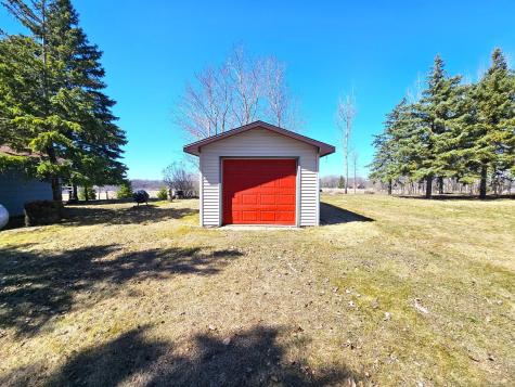 17132 River Oaks Boulevard Fergus Falls MN 56537