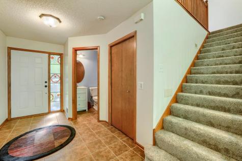 1598 Summit Shores Circle Burnsville MN 55306