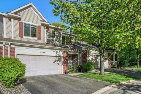 1598 Summit Shores Circle Burnsville MN 55306