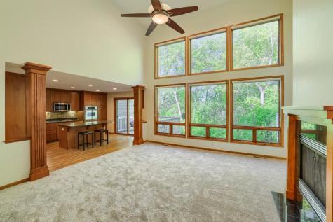 1598 Summit Shores Circle Burnsville MN 55306