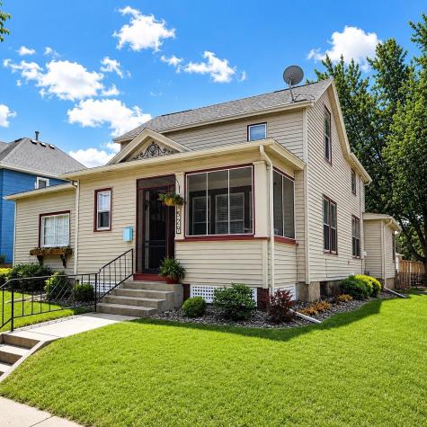 1529 W 6th Street Red Wing MN 55066
