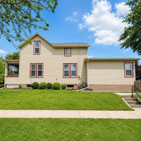 1529 W 6th Street Red Wing MN 55066