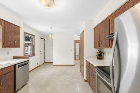 173 Yoho Drive Anoka MN 55303