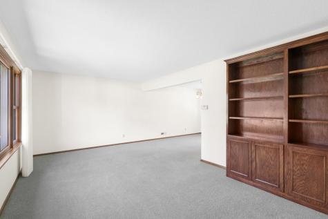 173 Yoho Drive Anoka MN 55303