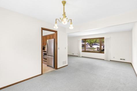 173 Yoho Drive Anoka MN 55303