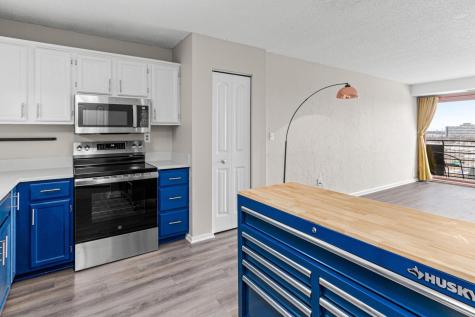 66 9th Street E Saint Paul MN 55101
