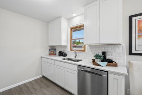2203 Maryland Avenue E Saint Paul MN 55119
