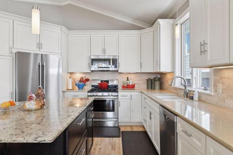 17435 Sanctuary Drive Minnetonka MN 55391