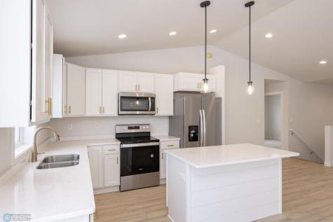 6638 68 Street S Horace ND 58047