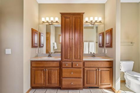 1809 Legacy Drive Faribault MN 55021