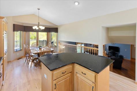 25647 Gustavus Court Wyoming MN 55092