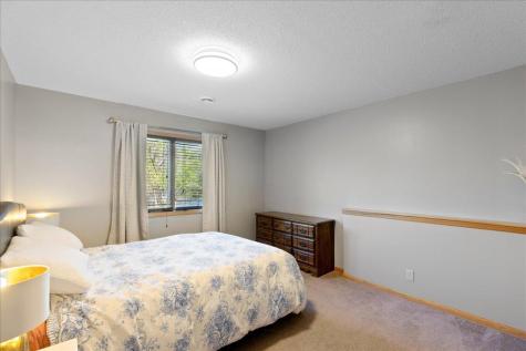25647 Gustavus Court Wyoming MN 55092