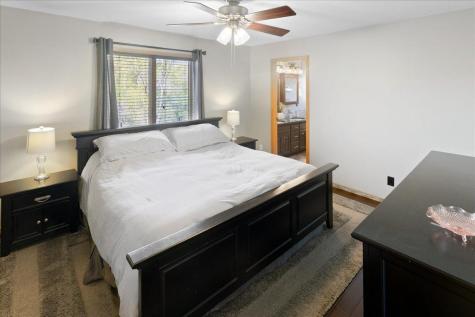 25647 Gustavus Court Wyoming MN 55092