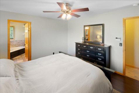 25647 Gustavus Court Wyoming MN 55092