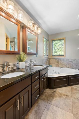 25647 Gustavus Court Wyoming MN 55092