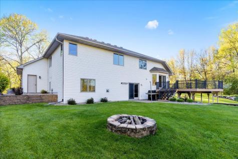 25647 Gustavus Court Wyoming MN 55092