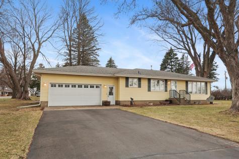 635 Edgemont Drive NE Saint Cloud MN 56304