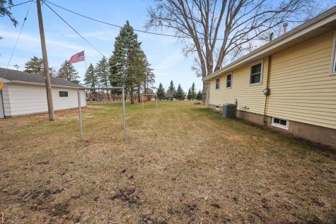 635 Edgemont Drive NE Saint Cloud MN 56304