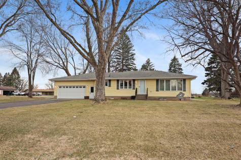 635 Edgemont Drive NE Saint Cloud MN 56304