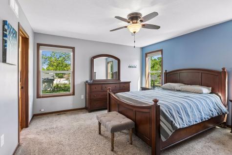 4306 Zane Avenue N Crystal MN 55422