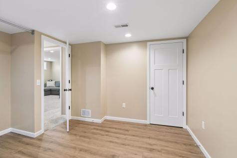 4306 Zane Avenue N Crystal MN 55422