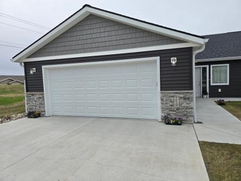 1037 Village Lane Detroit Lakes MN 56501