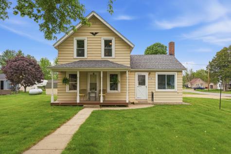 278 Chestnut Street NE Mazeppa MN 55956