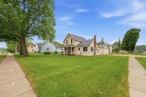 278 Chestnut Street NE Mazeppa MN 55956